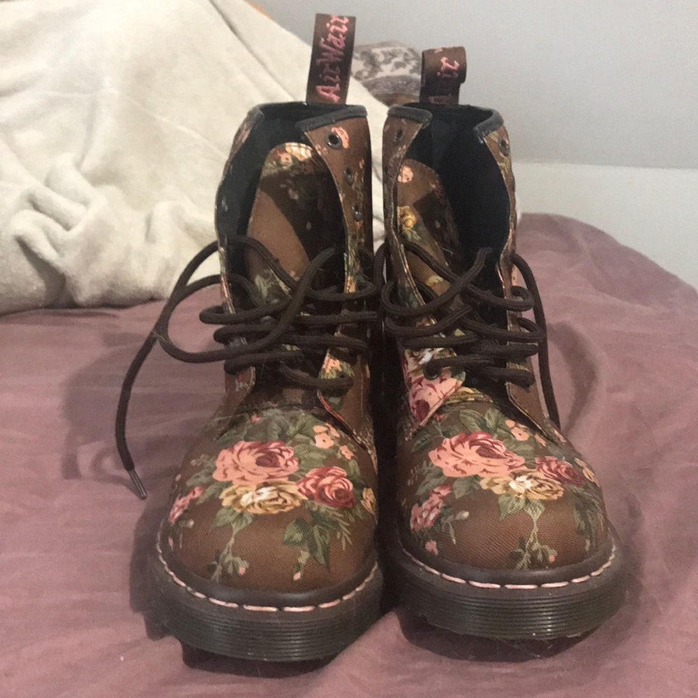 Brown floral docs size 39/8